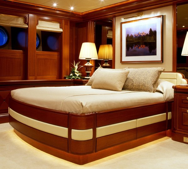 Aspect: Yacht ATHENA's Double Sized Stateroom Captured