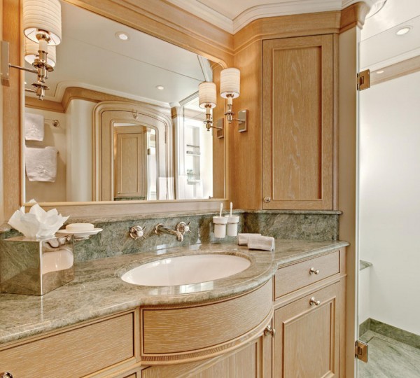 Master Ensuite