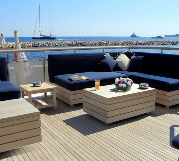 Exterior Relaxation Area