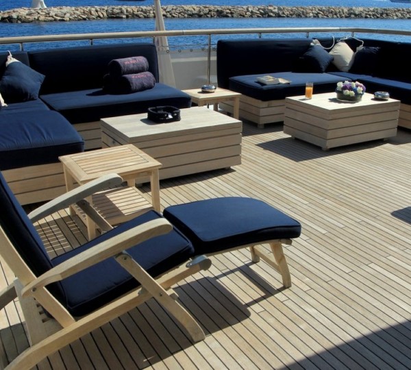 Exterior Relaxation Area