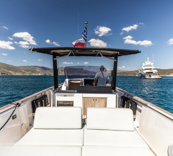 Exterior Relaxation Area