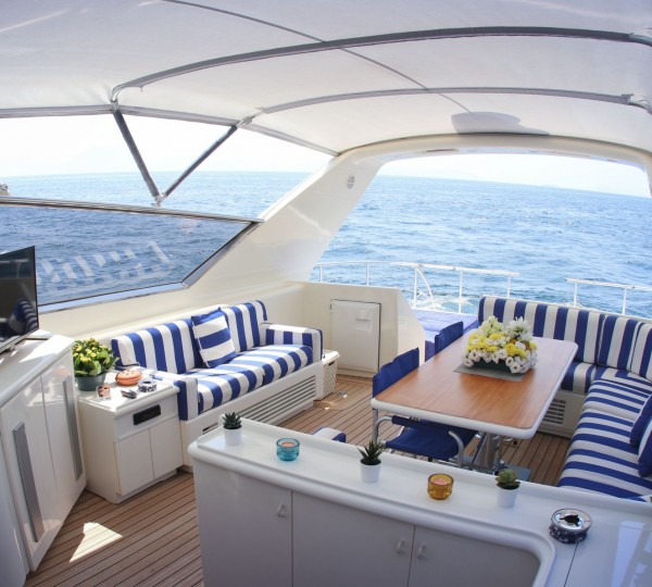 Alfresco Dining Area