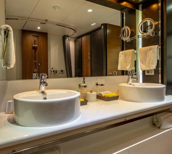 Master Suite Ensuite