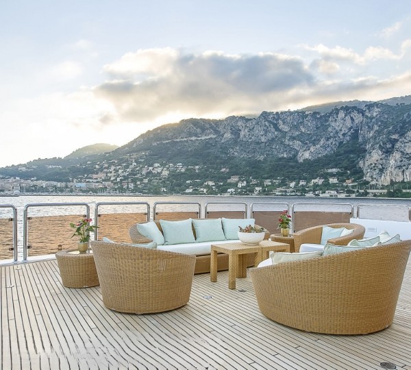 Exterior Relaxation Area