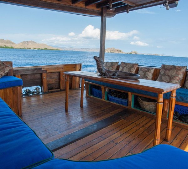 Exterior Living Spaces 