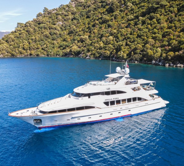 Luxury Yacht STELLA FIERA