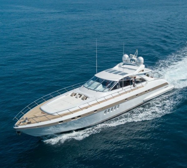 Luxury Yacht MR M