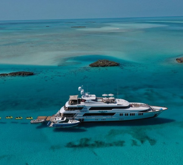 Luxury Yacht OCEAN CLUB