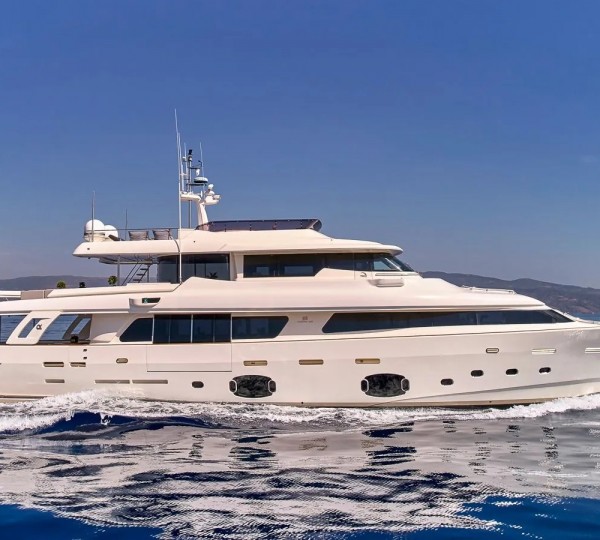 Superyacht DALOLI