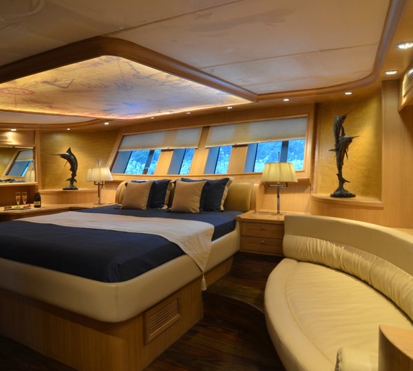 Aft master stateroom