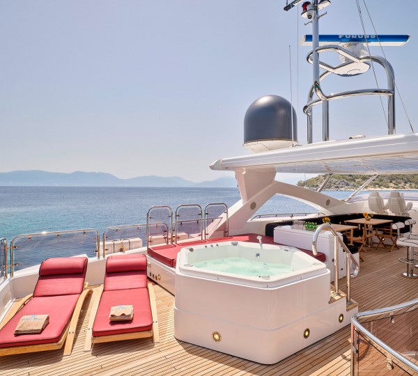 Sun deck jacuzzi and loungers