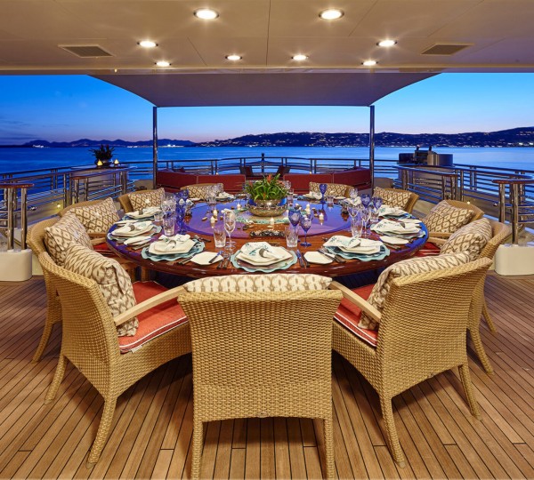 Bridge Deck Dining