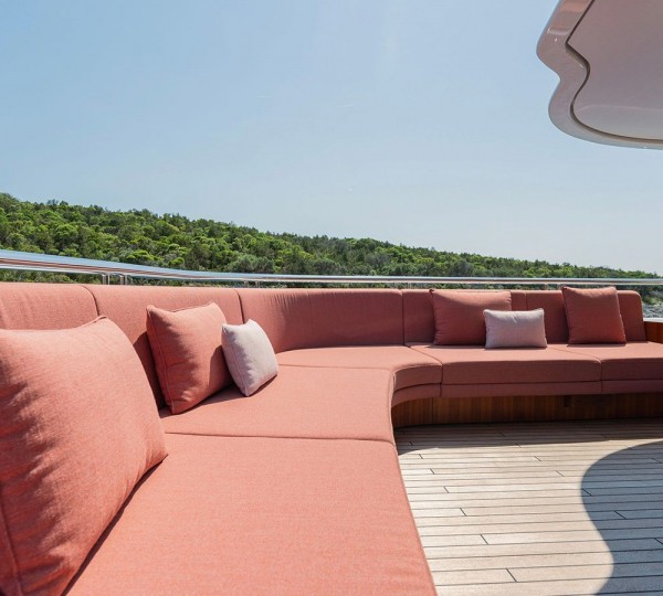 Seating On Bridge Deck