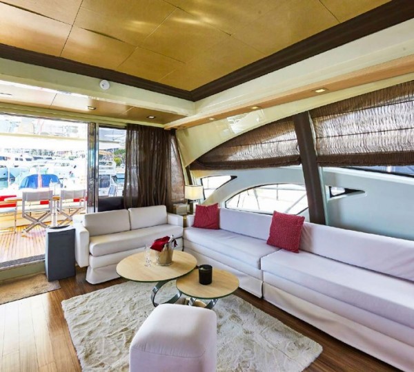 Salon Alternative View