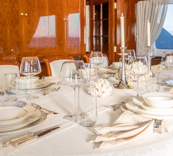 Main Salon Dining Details