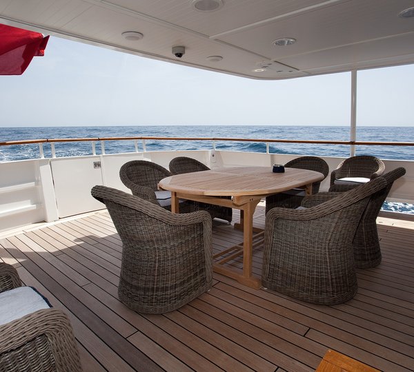 Alfresco Dining Aft Deck