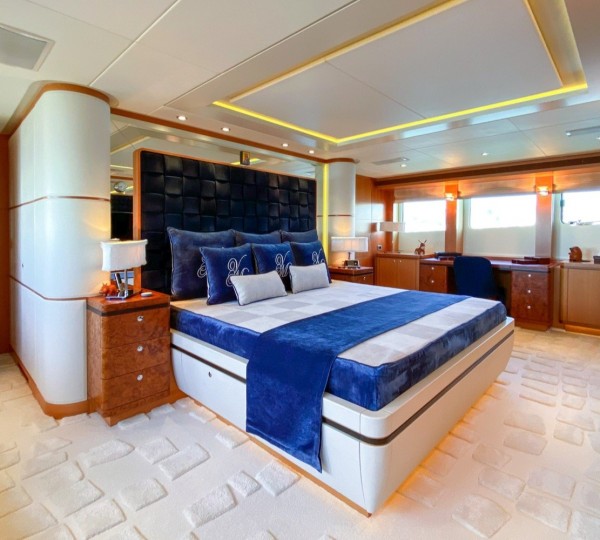 Beautiful Master Cabin