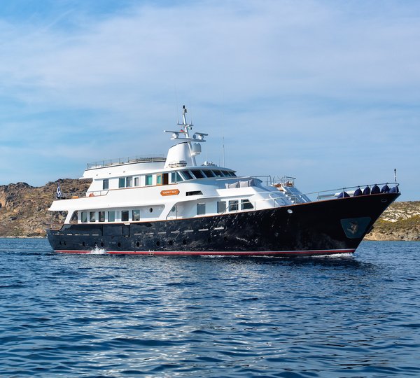 Benetti yacht Happy Day 