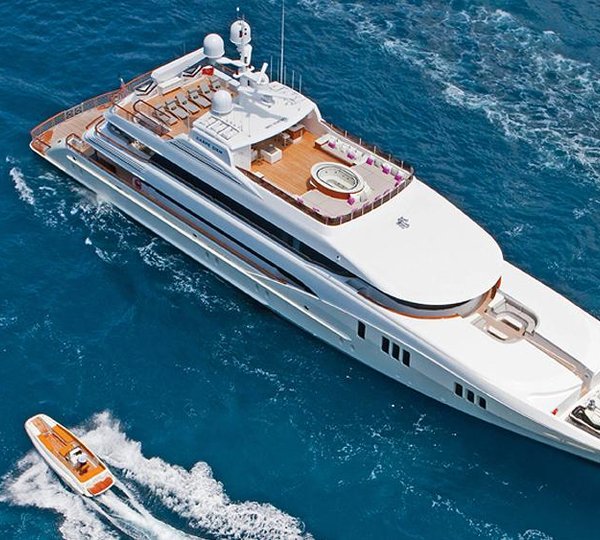 Carpe Diem - Exterior