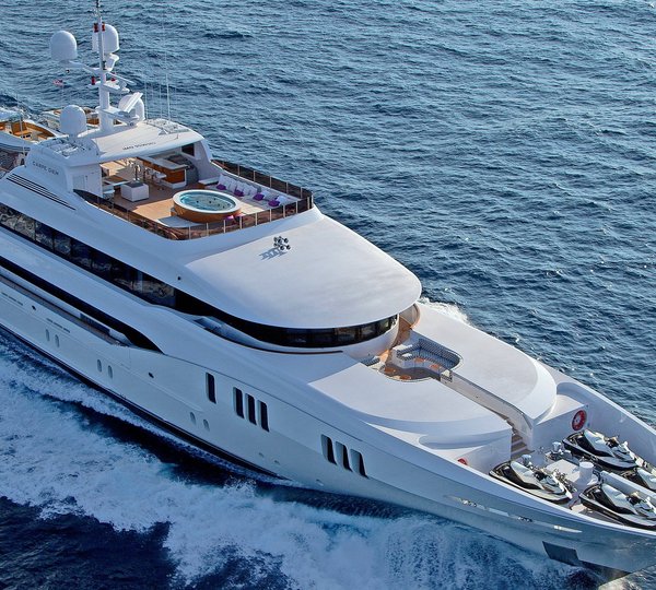 Carpe Diem - Exterior