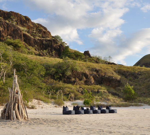 Charter Luxury Sailing Yacht Tiger Blue In The Best Yachting Locations