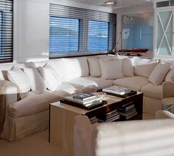 EXPLORA - Interior Seating