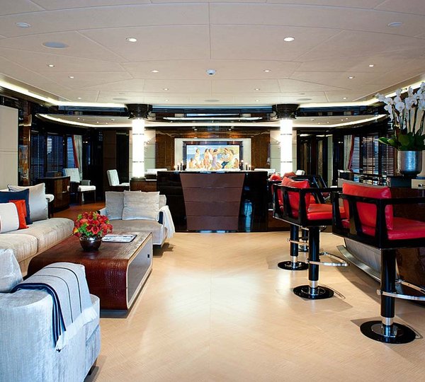 Excellence V Salon Main Deck