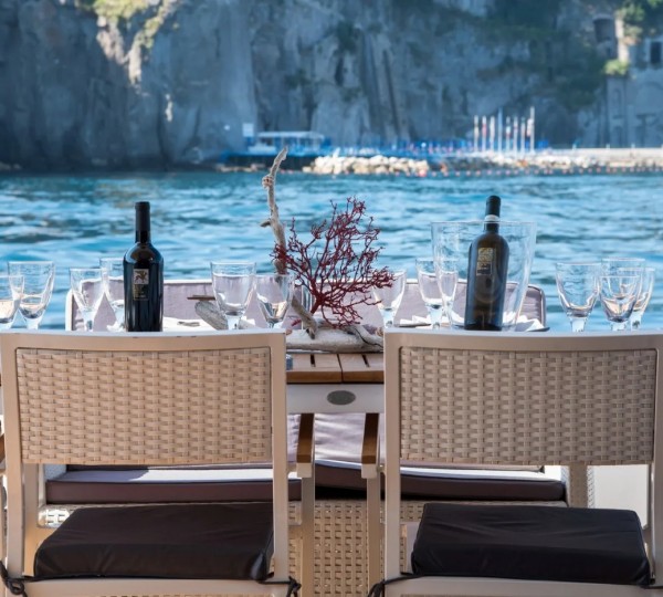 Exterior Dining Area