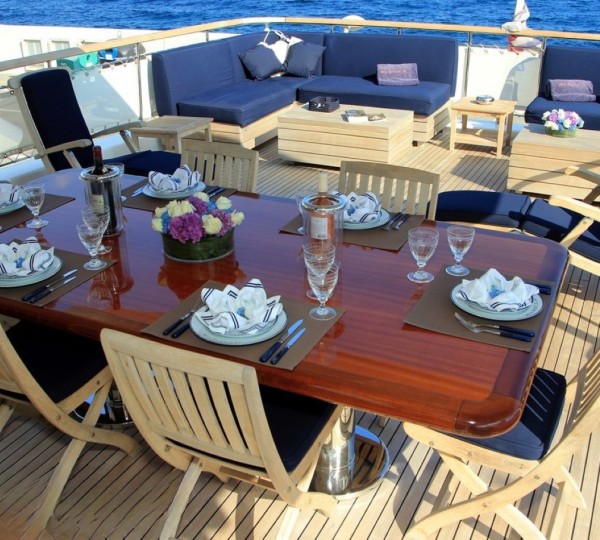 Exterior Dining Area