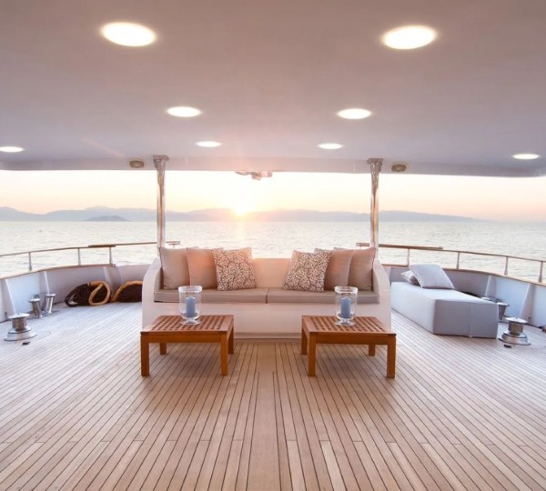 Extertior Relaxation Area