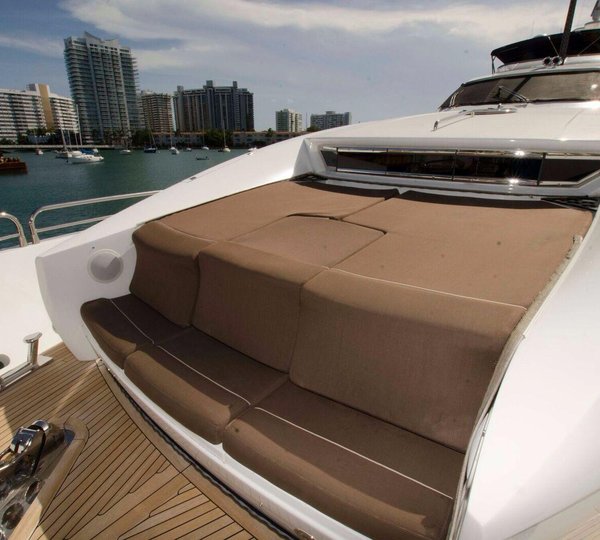 Foredeck Seating And Pads