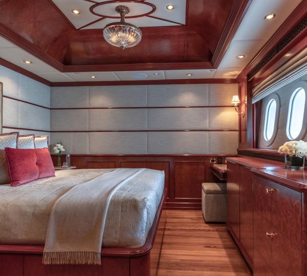 Guest Starboard Forward Cabin