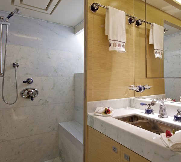 Guest Bathroom And Shower