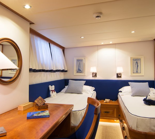 Guest Twin Cabin With Desk