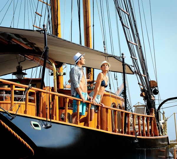 Lifestyle On Deck Of Prince Of Athens