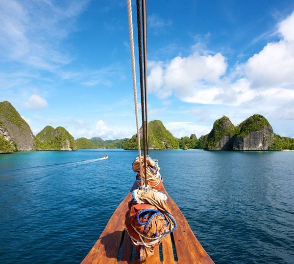 Luxury Phinisi Tiger Blue 