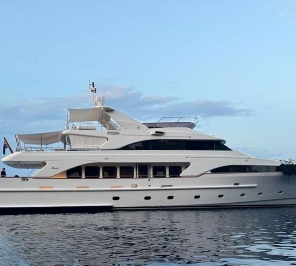 Luxury Superyacht FRIENDSHIP