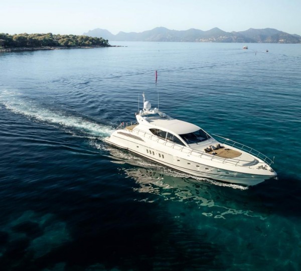 Luxury Motor Yacht BEST MOUNTAIN