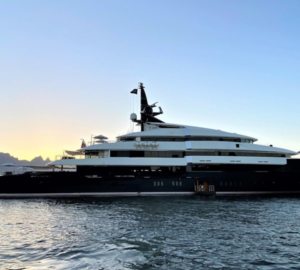 Luxury Superyacht MAN OF STEEL