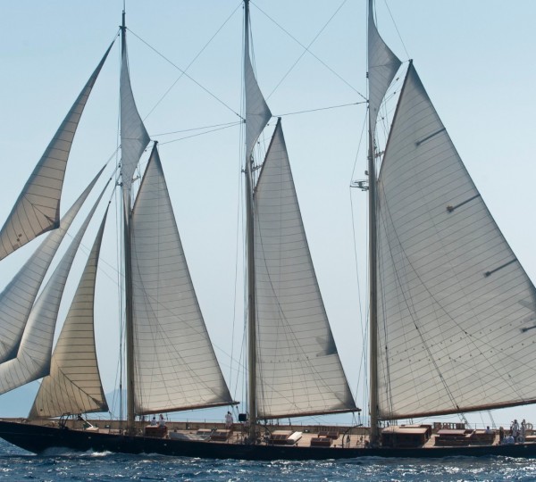 Luxury Yacht ATLANTIS