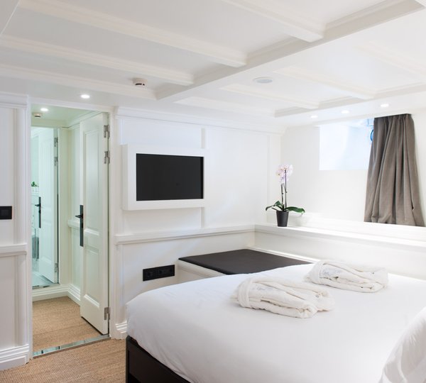 MENORCA - Accommodation In Luxury Cabins