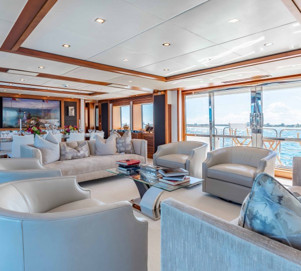 Main Salon Looking Forward