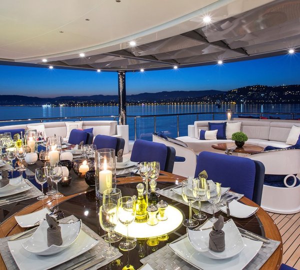 Motor Yacht EXCELLENCE V- Aft Deck Alfresco