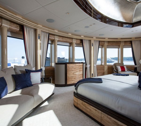 Motor Yacht EXCELLENCE V- Master Cabin