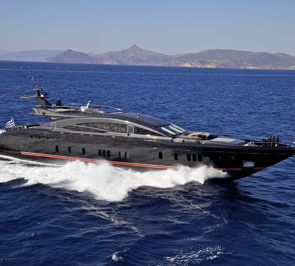 O'Pati By Golden Yachts Running Shot