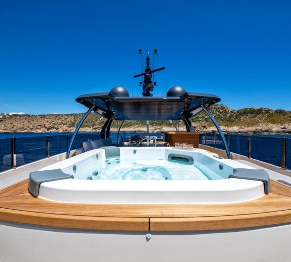 Open Sundeck With Swimming Pool