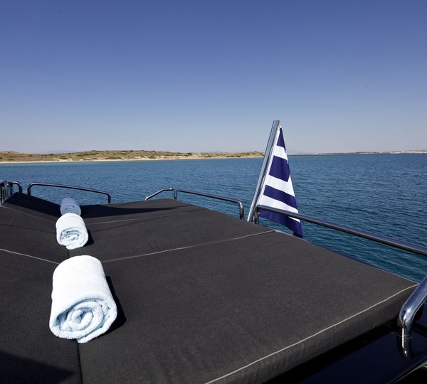 Plenty Of Sunbathing Areas with sun pads