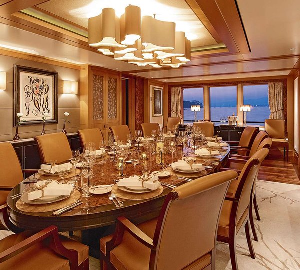 Premier Eating/dining Area