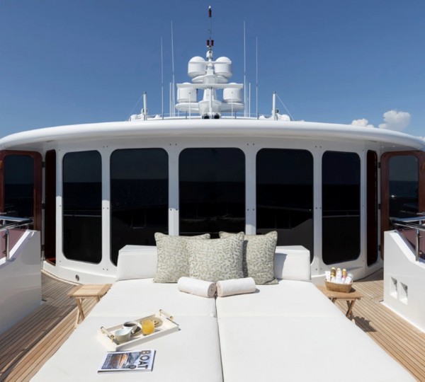 Sundeck With Relaxation Area