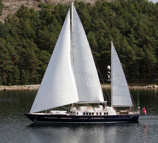 Sunny Hill - Exterior 